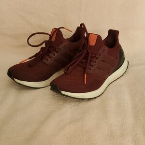 Adidas Men's Burgundy Sneakers with Black Accents